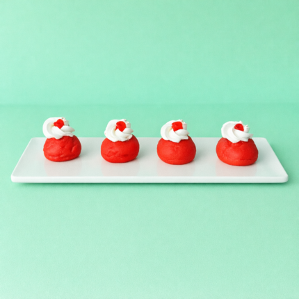 STRAWBERRY YOGURT CREAM PUFF